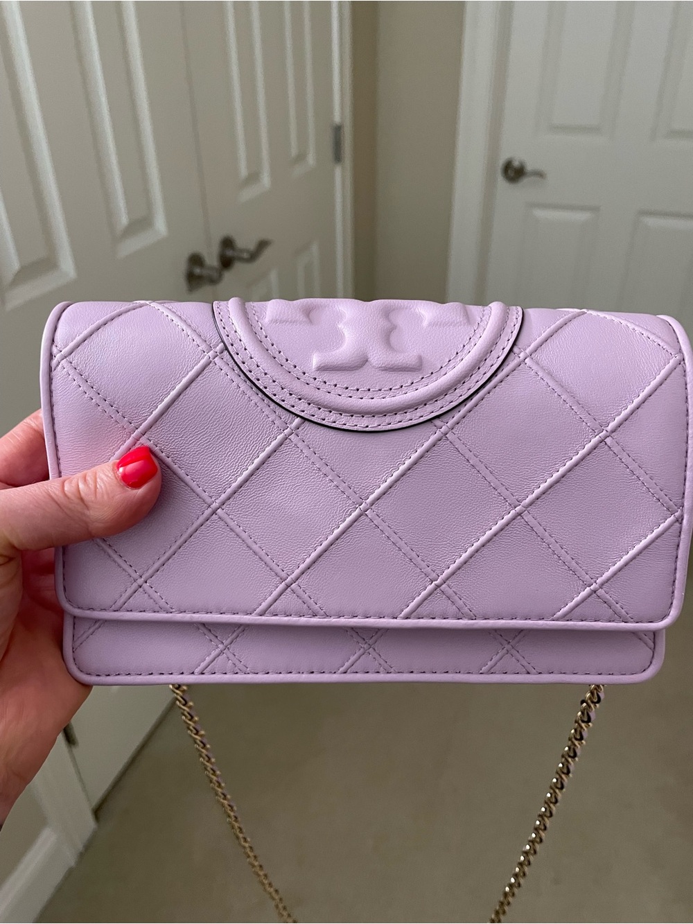 Tory Burch Chain Wallet Handbag in Light Purple Leather - Picture 6 of 6